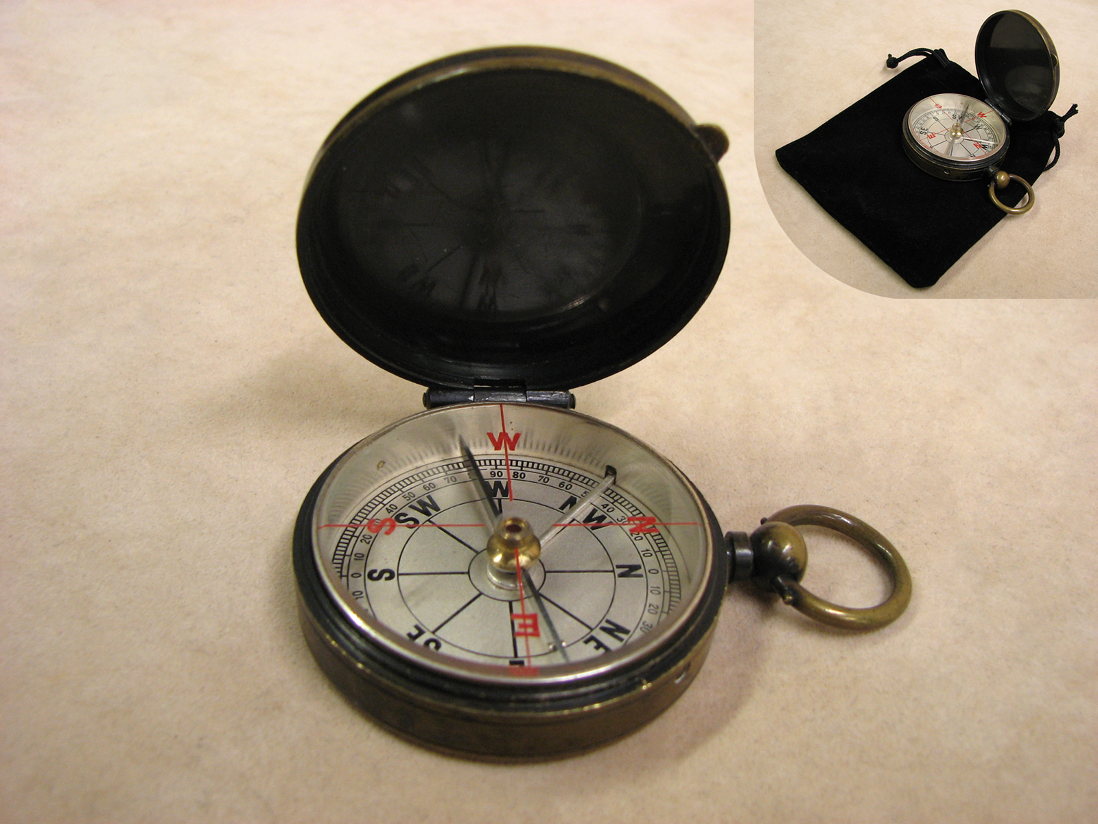 Late Victorian hunter cased pocket compass with red cardinal points
